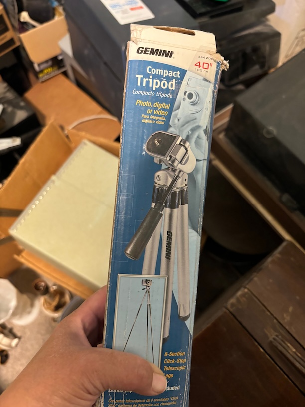 Gemini Compact Tripod Image