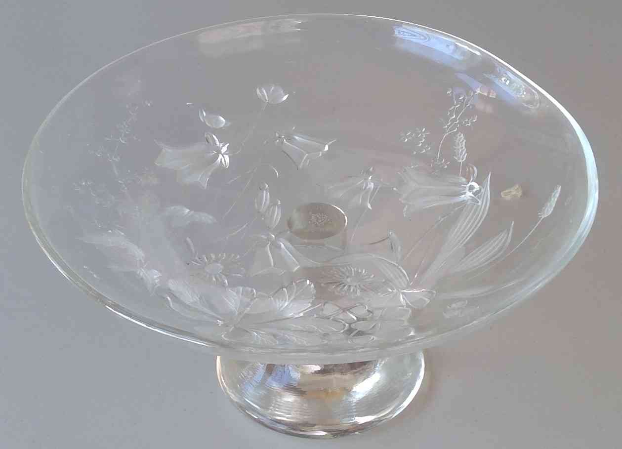 Vintage Etched Glass Pedestal Bowl – Floral Elegance Image
