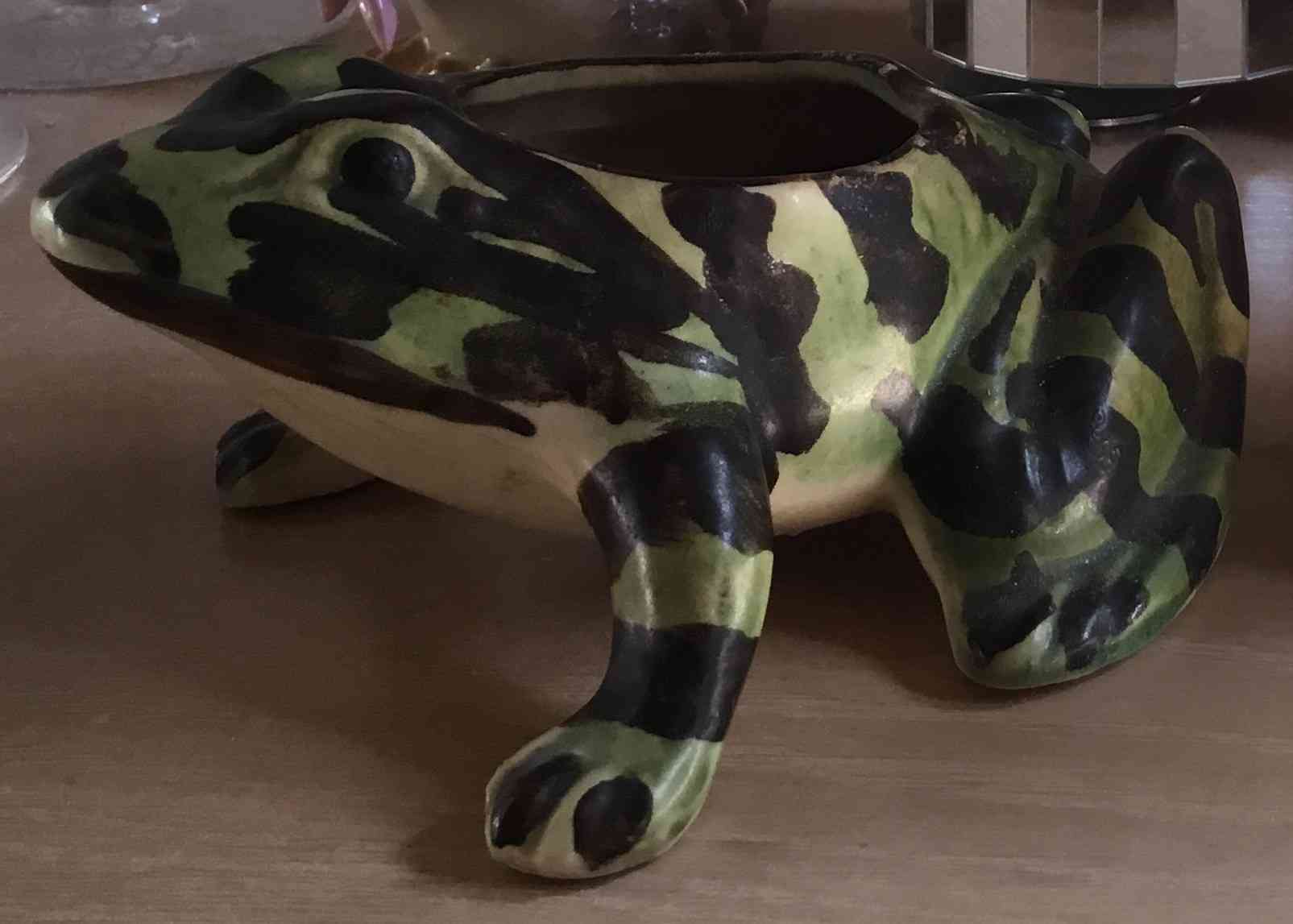 Vintage Brush McCoy Pottery Small Frog Planter Image