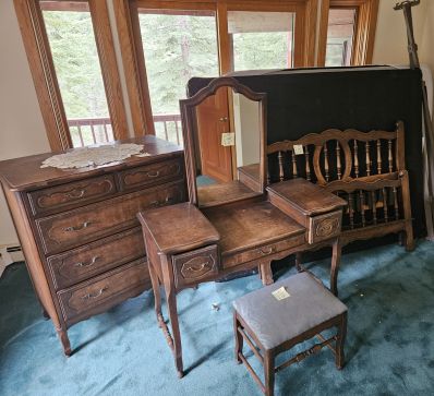 Mid-Century - 4 Piece Set - Dresser, Headboard, Vanity & Seat Image