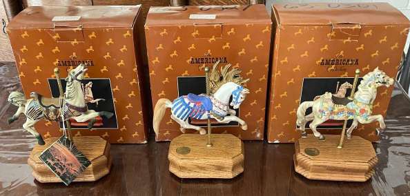 Willitts American Limited Collection Carousel Music Box - 3 Horses Image