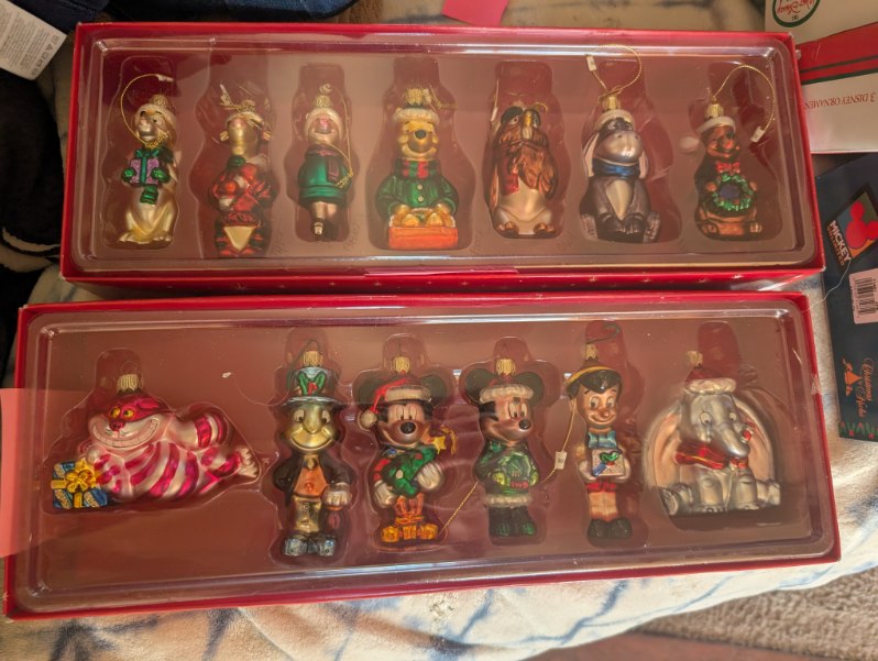 Disney 13 GLASS HOLIDAY ORNAMENT SET RARE Image